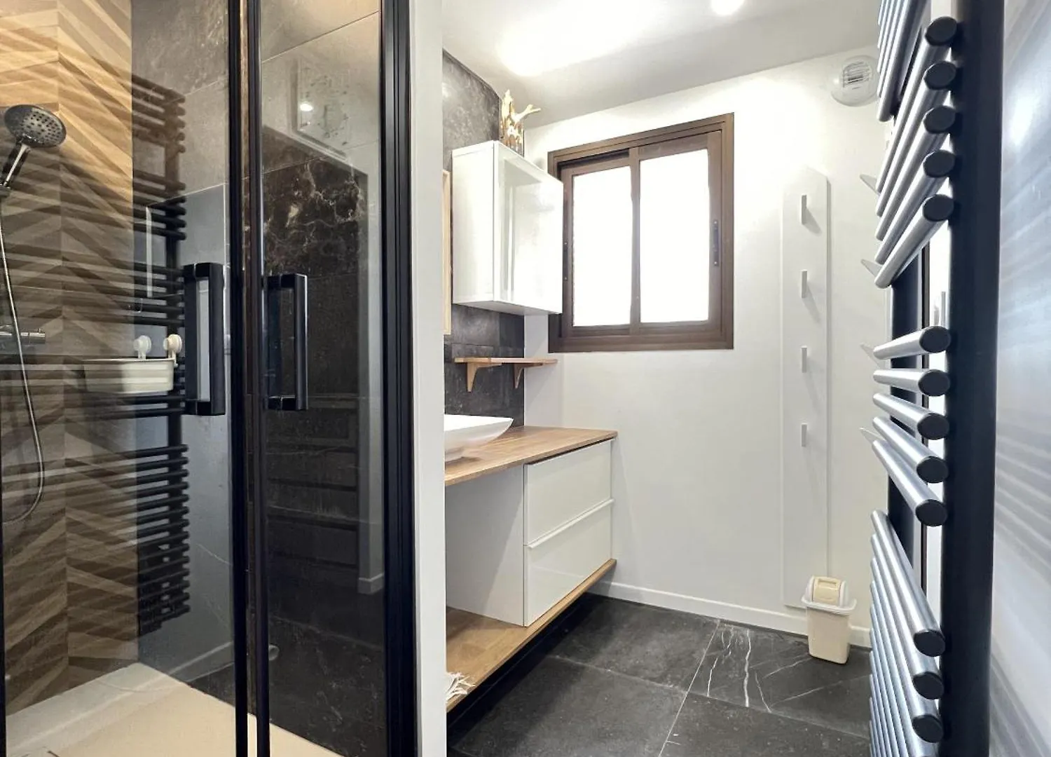 Le Bonheur 8P - Maison Familiale - Piscine-Jardin Dremil-Lafage Holiday home